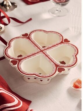 Anthropologie Stoneware Heart Baking Dish Bistro Tile Muffin Pan 24k Valentine